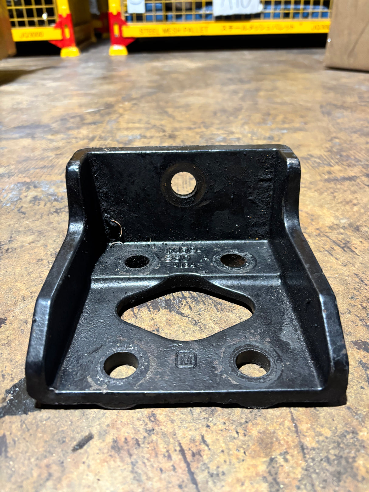 Caterpillar OEM Rear Motor Mount K159-960A