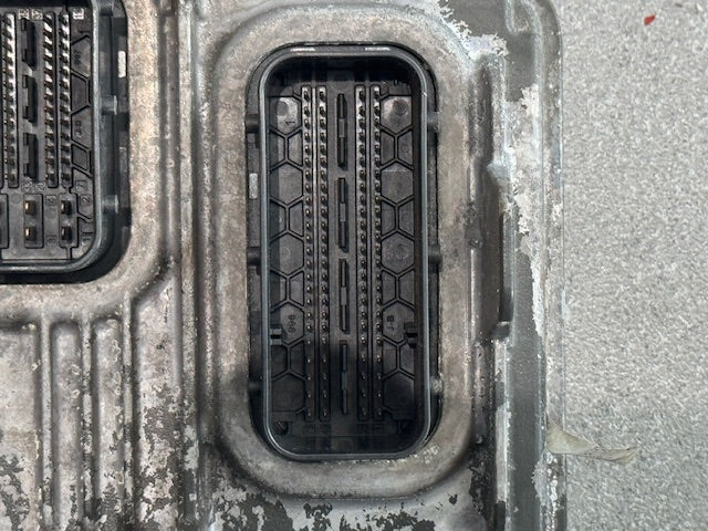 Paccar MX-13 OEM Diesel Engine Control Module ECM ECU 2300479 2302109 705300AT