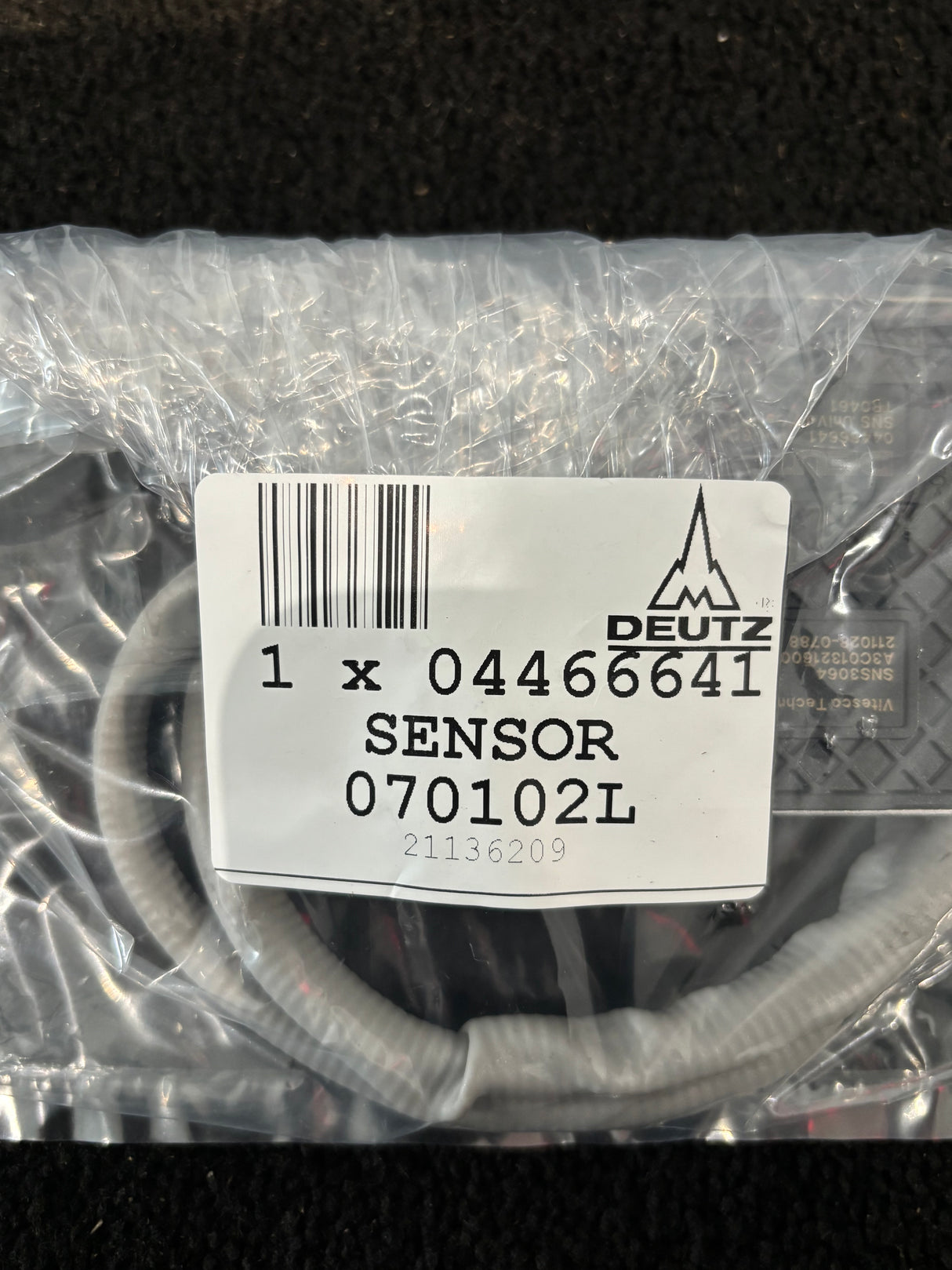 Deutz OEM Nitrogen Oxide Nox Sensor 04466641 A3C0132160000 10R-058086