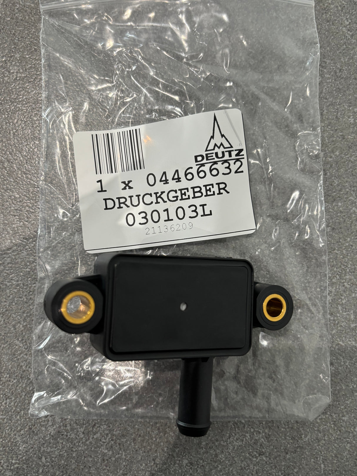 Deutz OEM Air Pressure Sensor 04466632