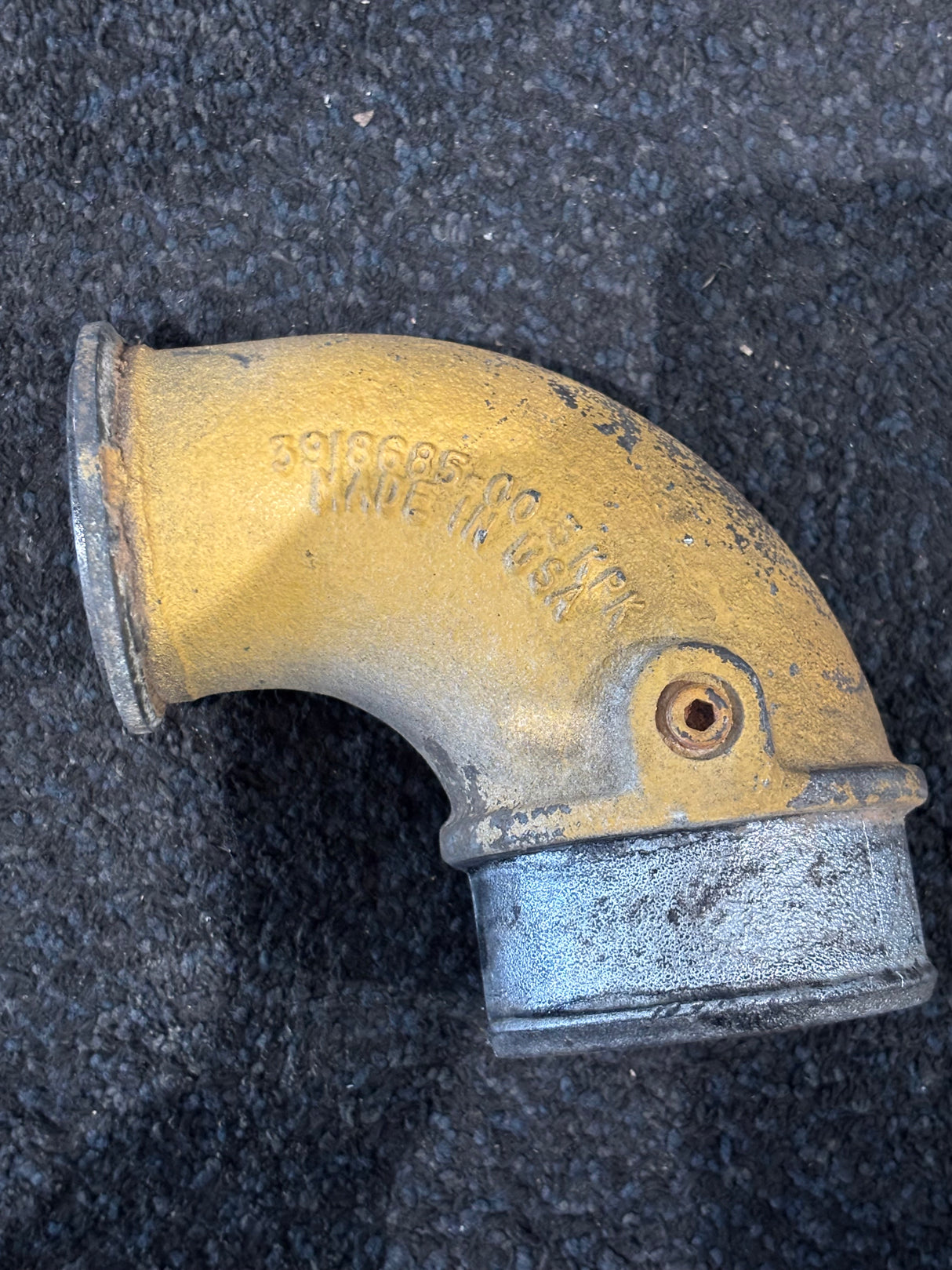 Cummins OEM Diesel Engine Air Transfer Pipe 3918685