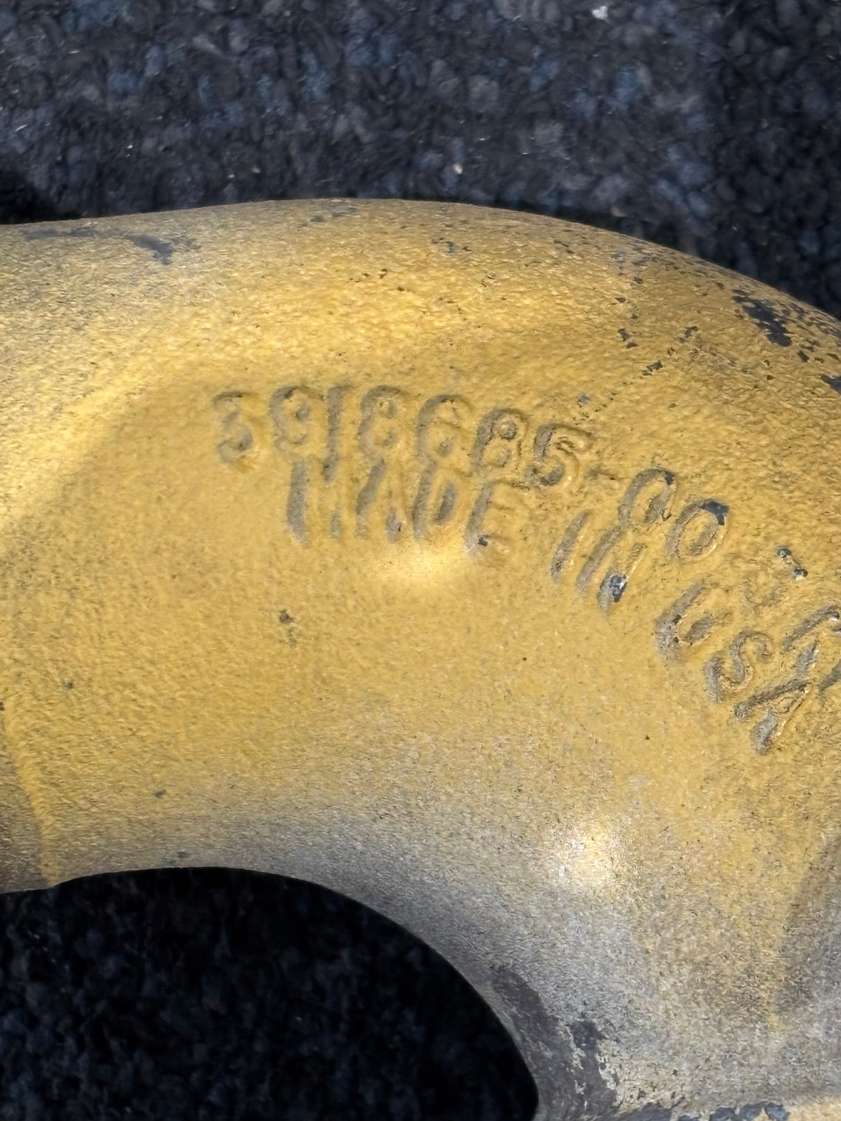 Cummins OEM Diesel Engine Air Transfer Pipe 3918685