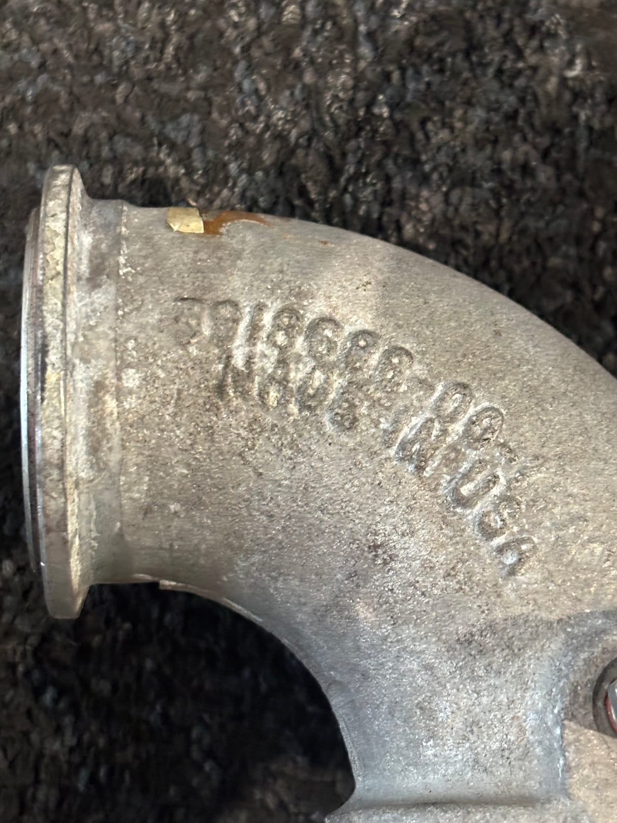 Cummins OEM Diesel Engine Air Transfer Pipe 3918686