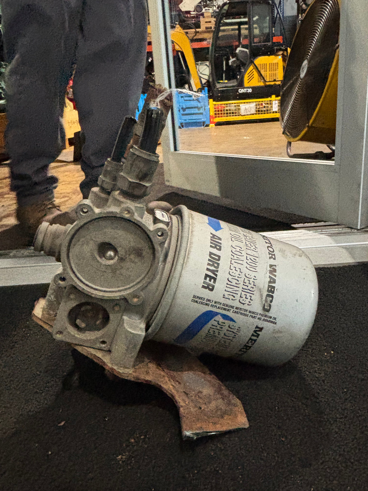 Wabco OEM Air Dryer 4324210370