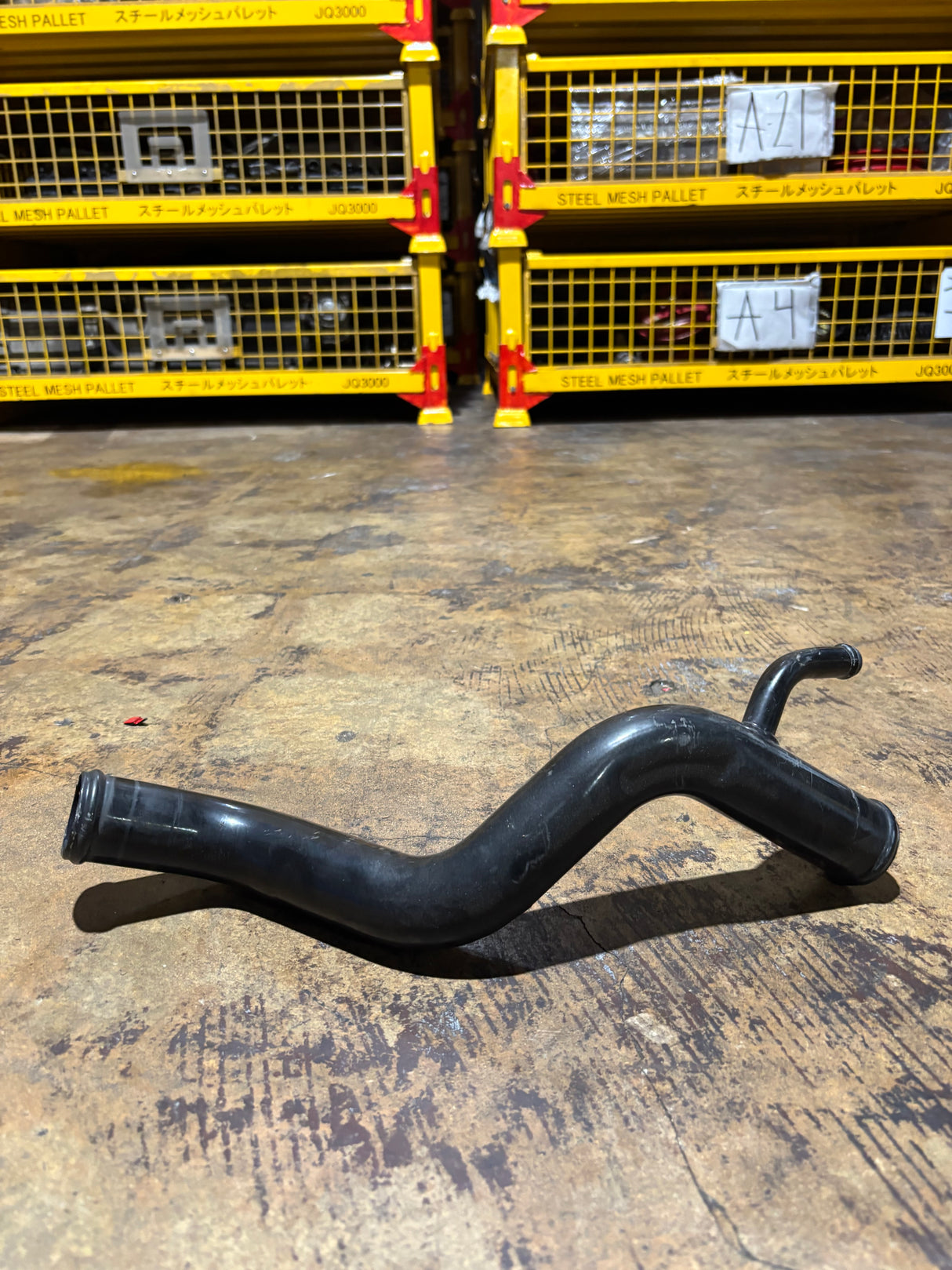 Volvo Mack OEM Diesel Engine Water Bypass Tube 227GC515