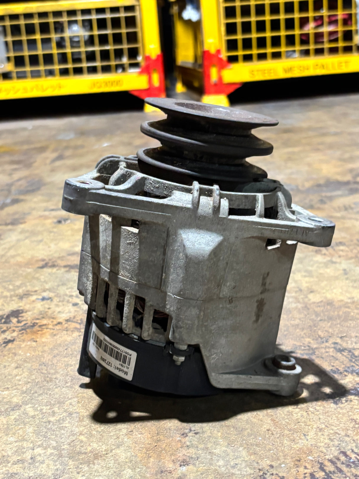 85AMPS 12Volts Alternator 12738N