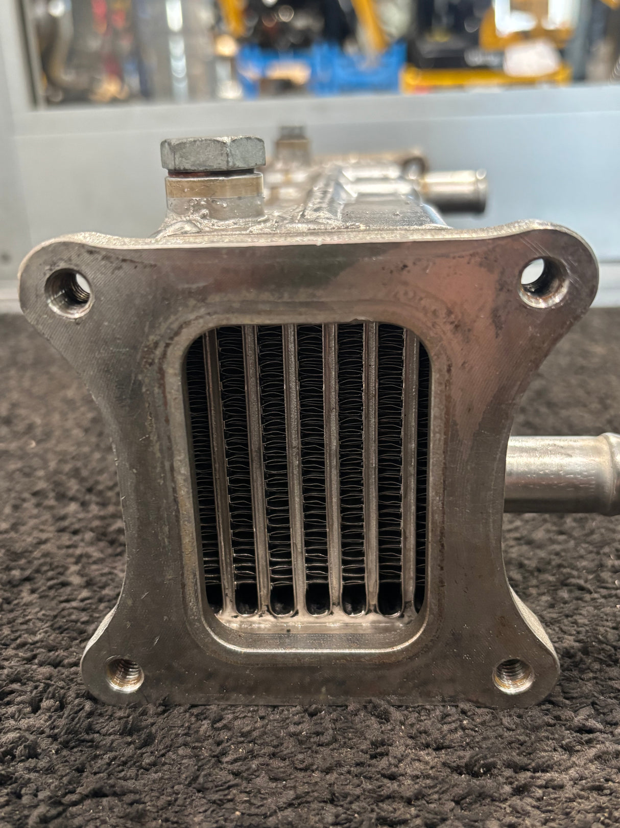 Isuzu 4HK1 OEM Diesel Engine EGR Cooler 8983531640 8981621011 8981621012