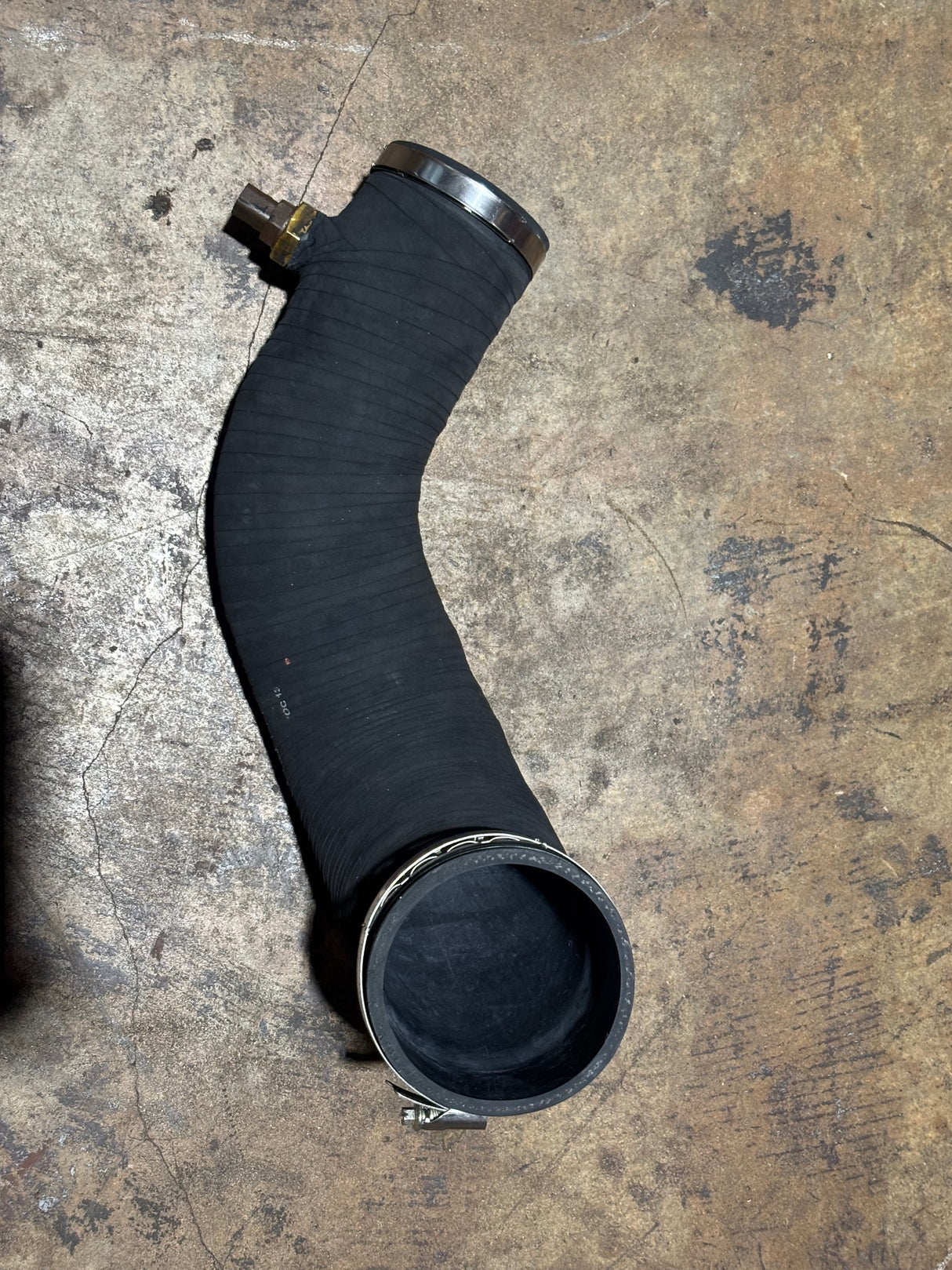 Caterpillar OEM Hose 560-6667