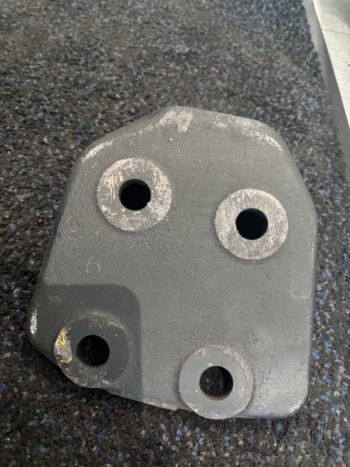 Caterpillar Rear Engine Motor Mount 01-29308-000
