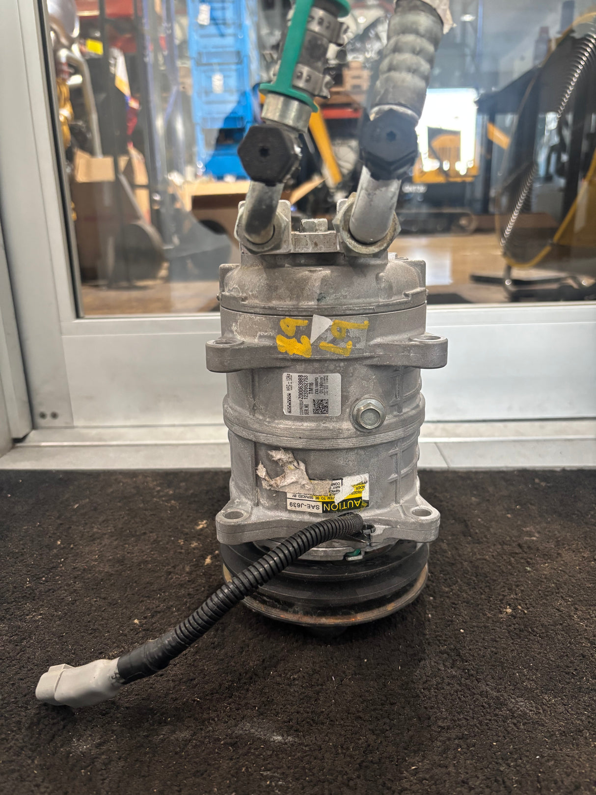 SELTEC 12V A/C Compressor Z0006398B