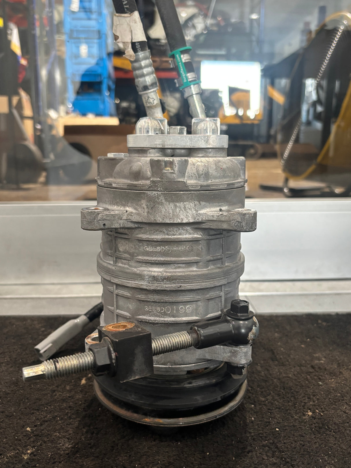 SELTEC 12V A/C Compressor Z0006398B