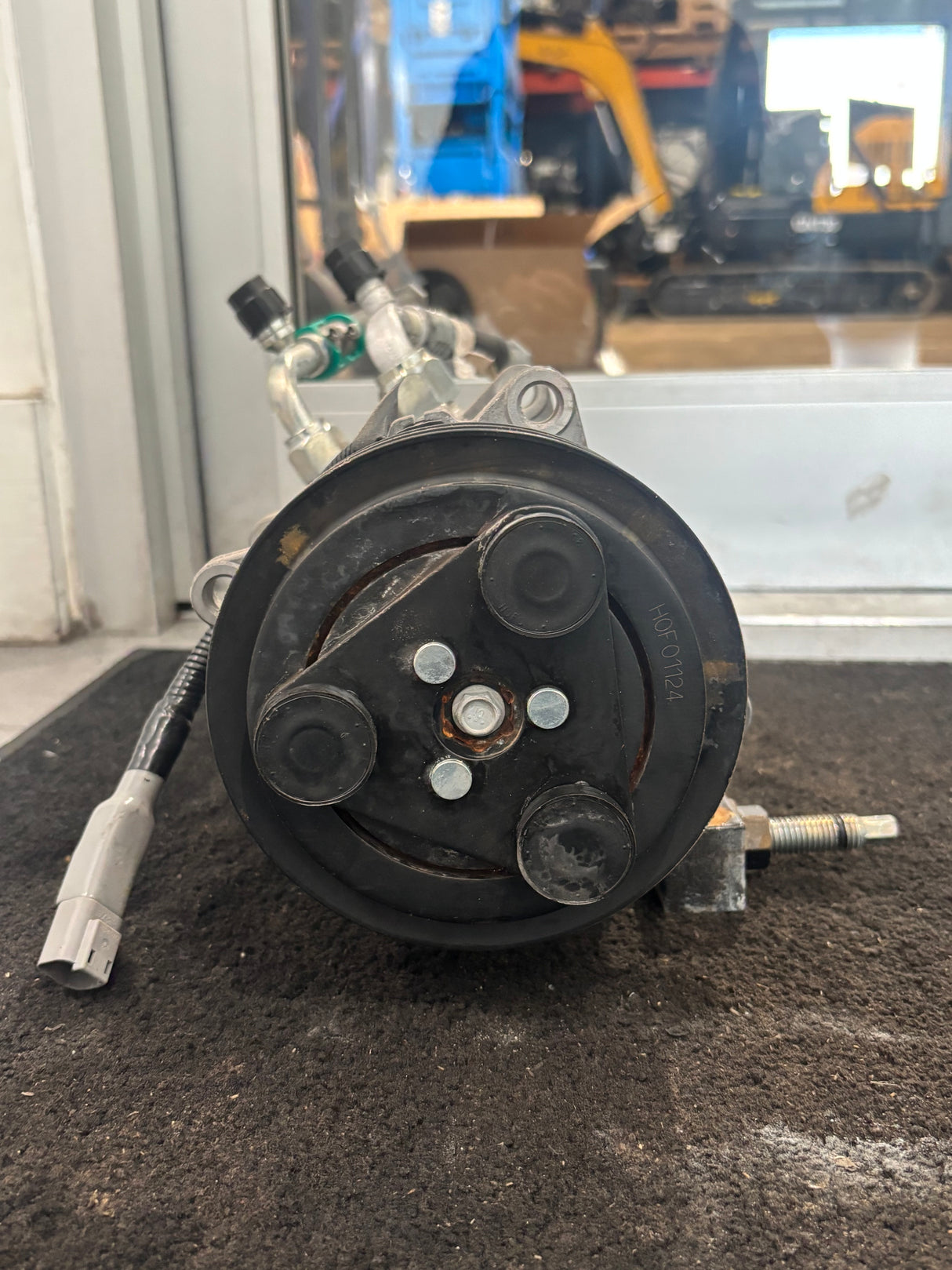 SELTEC 12V A/C Compressor Z0006398B