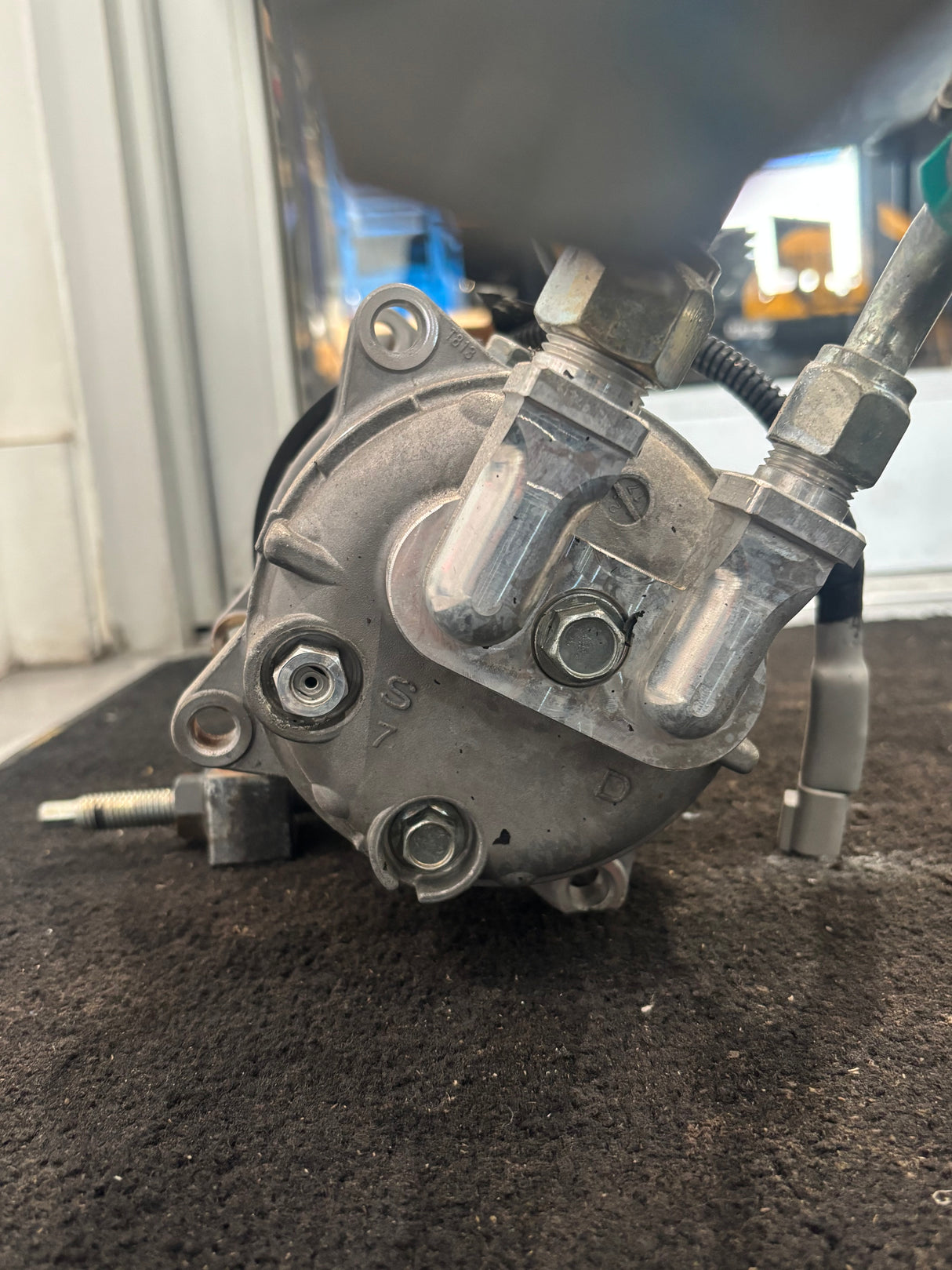 SELTEC 12V A/C Compressor Z0006398B