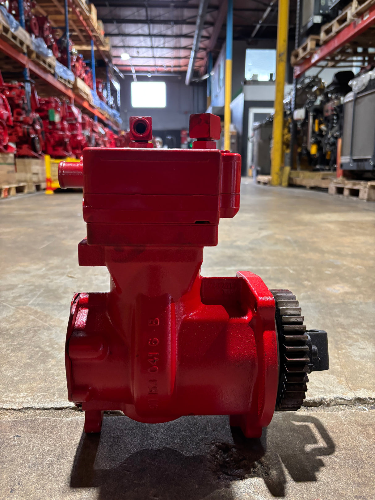 Wabco Air Brake Compressor for Cummins ISX Engine 4952758 3104216 4318216