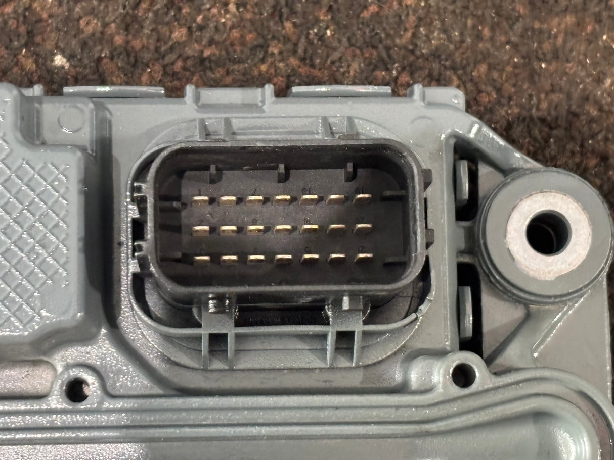 Detroit Series 60 14.0L Engine Control Module ECM ECU RA0064463540 DDEC6