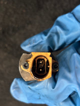 Paccar MX-13 EPA17 Diesel Engine Fuel Injector 2047600