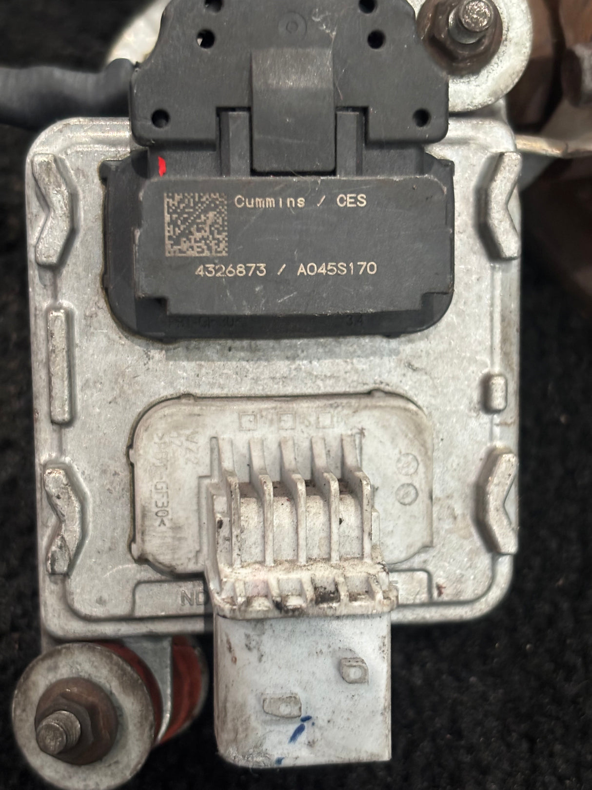 Cummins ISC ISL EPA13 Nox Sensor with Nox Elbow 4326873 5292517