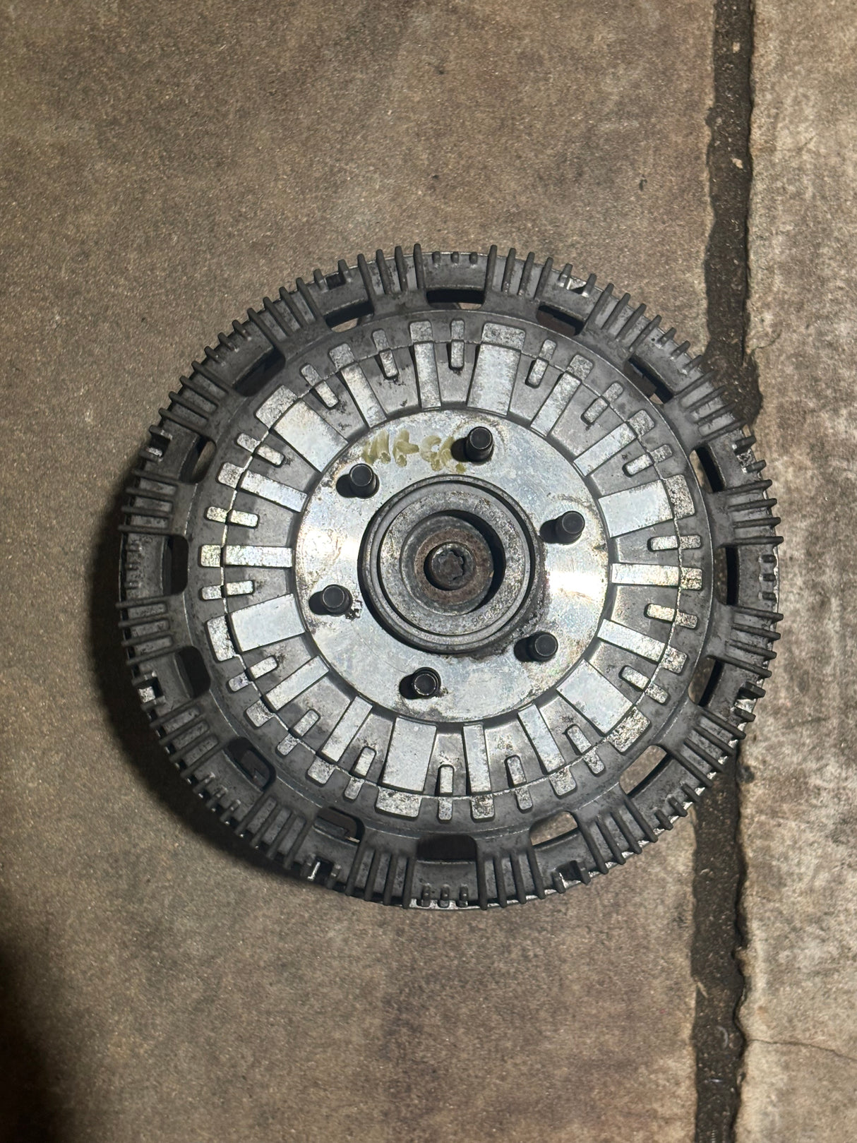 Horton Fan Clutch for Mack AMI AI Engine 79A9498-2 989498 999357 999477 999498