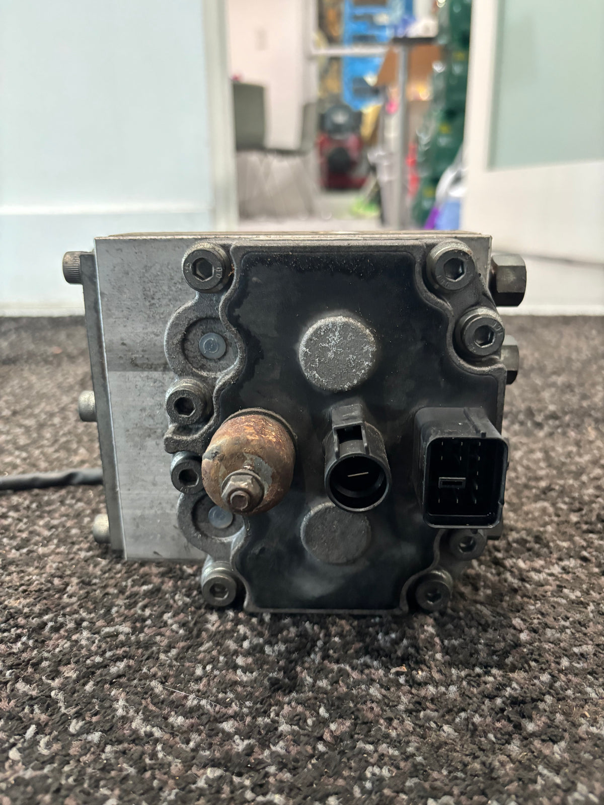WABCO ABS-E Modulator 4784070570 478 407 057 0