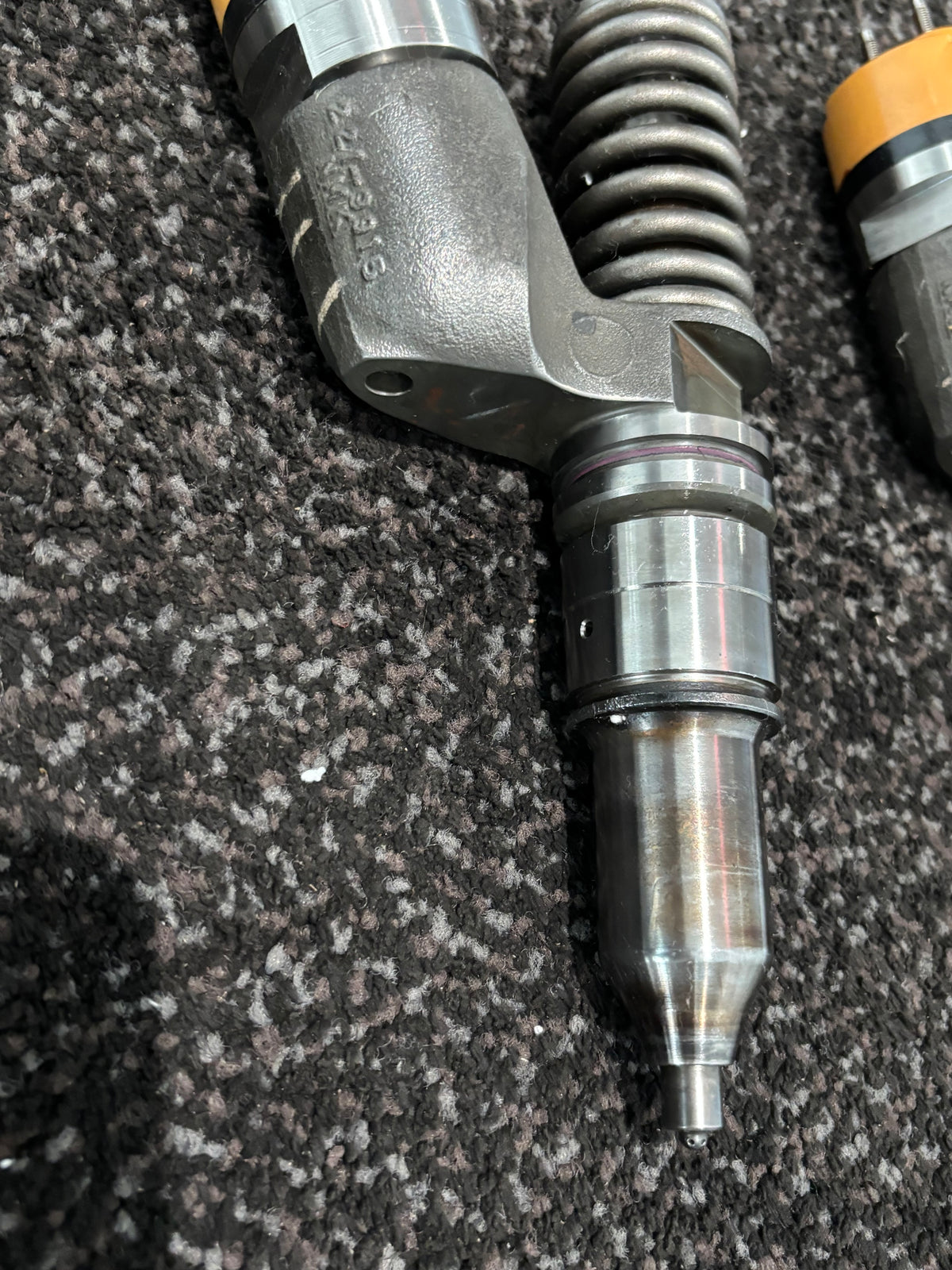 Caterpillar C11 C13 Diesel Engine Fuel Injector 249-0707 10R1305