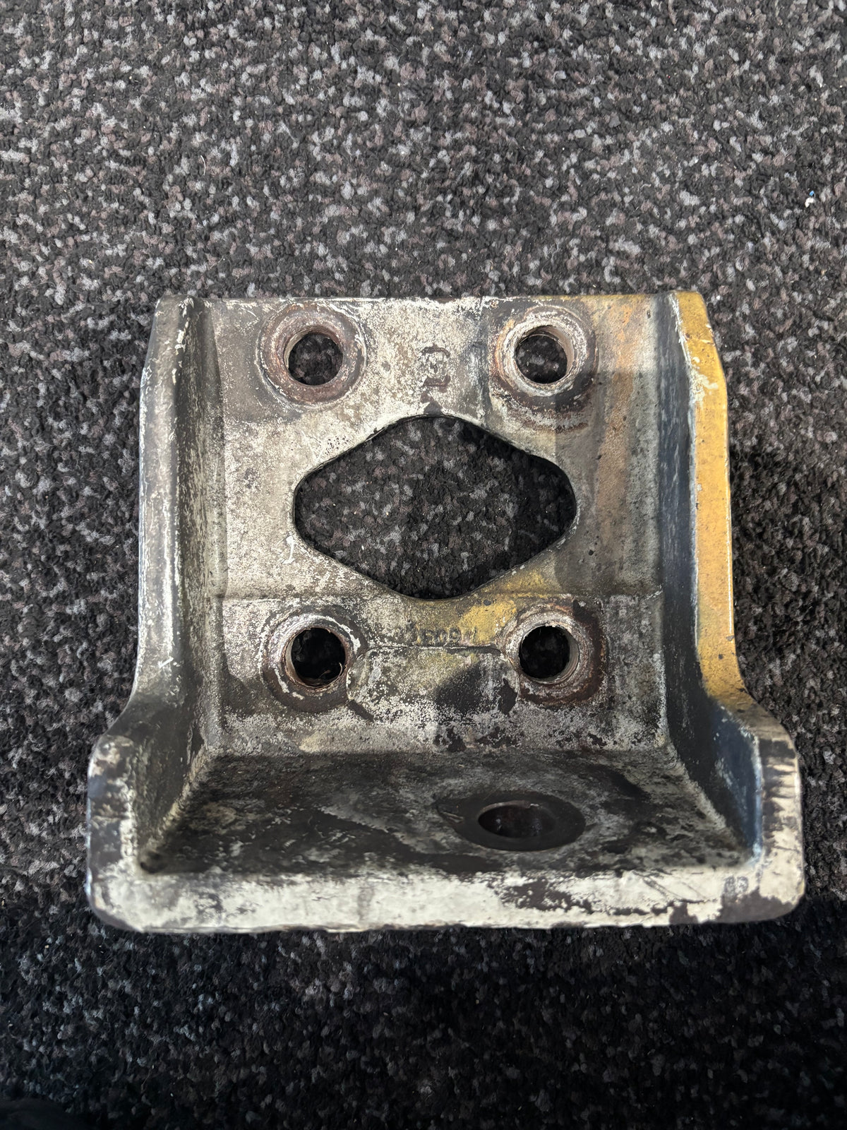 Caterpillar OEM Rear Engine Mount K159-957B 14264AA