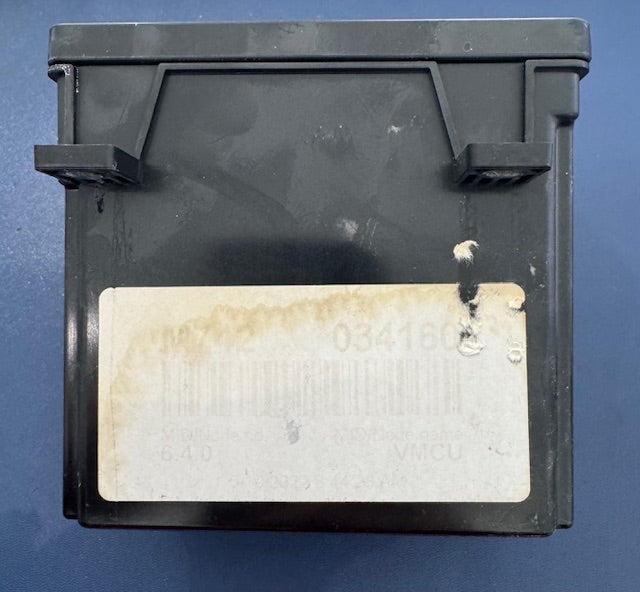 Mack OEM VECU  Cab Control Module CECU 24060089-P01 A3C0166450500 12V