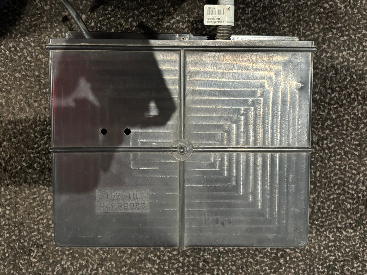 Doosan MID-Range Control Panel Assembly 22058325 22058325 111-201