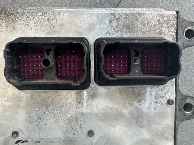 Cummins OEM ISM Diesel Engine Control Module ECM ECU 4963807 4963808 CM876