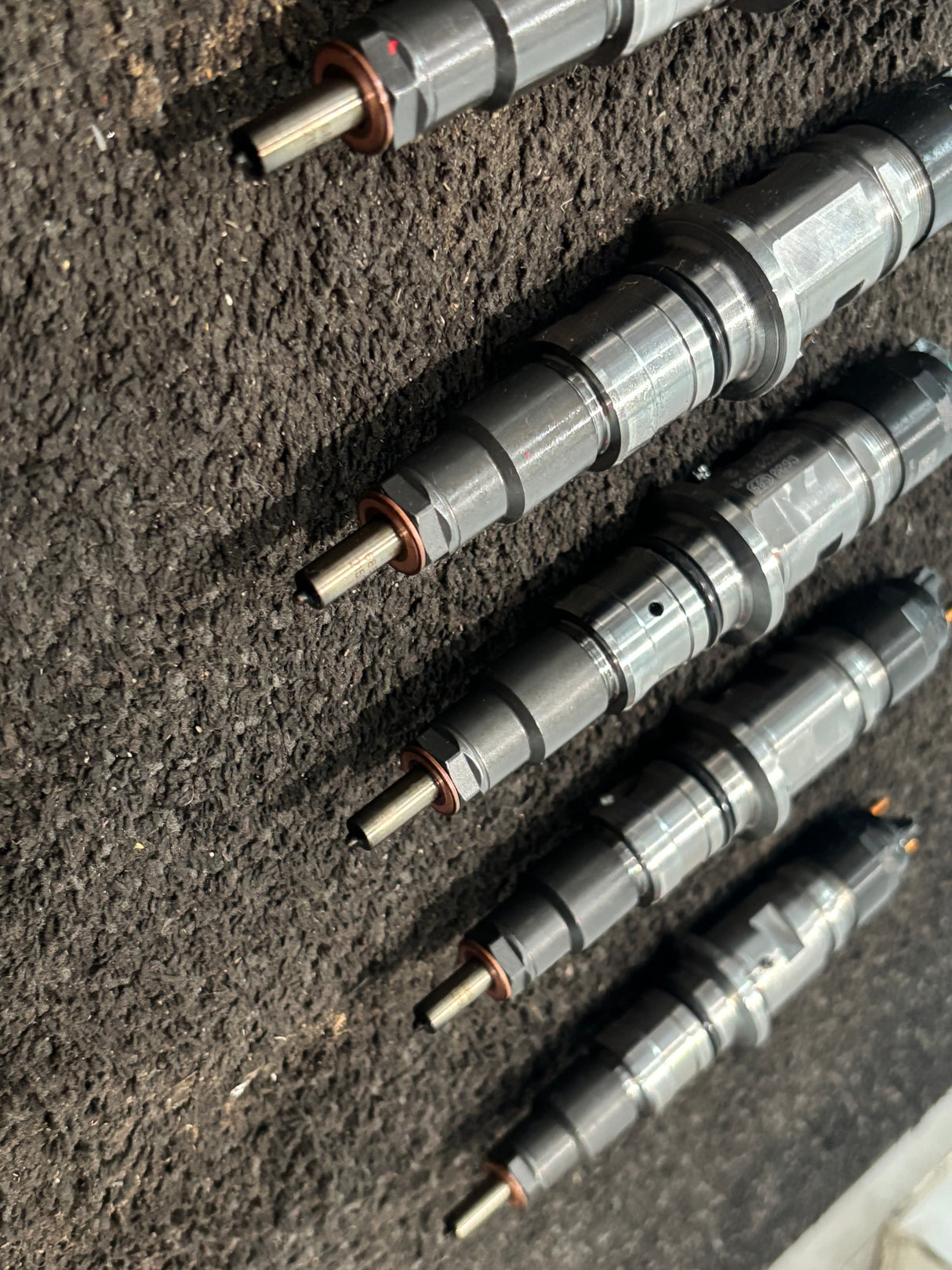 Cummins OEM ISB QSB Diesel Engine Fuel Injector 5254261