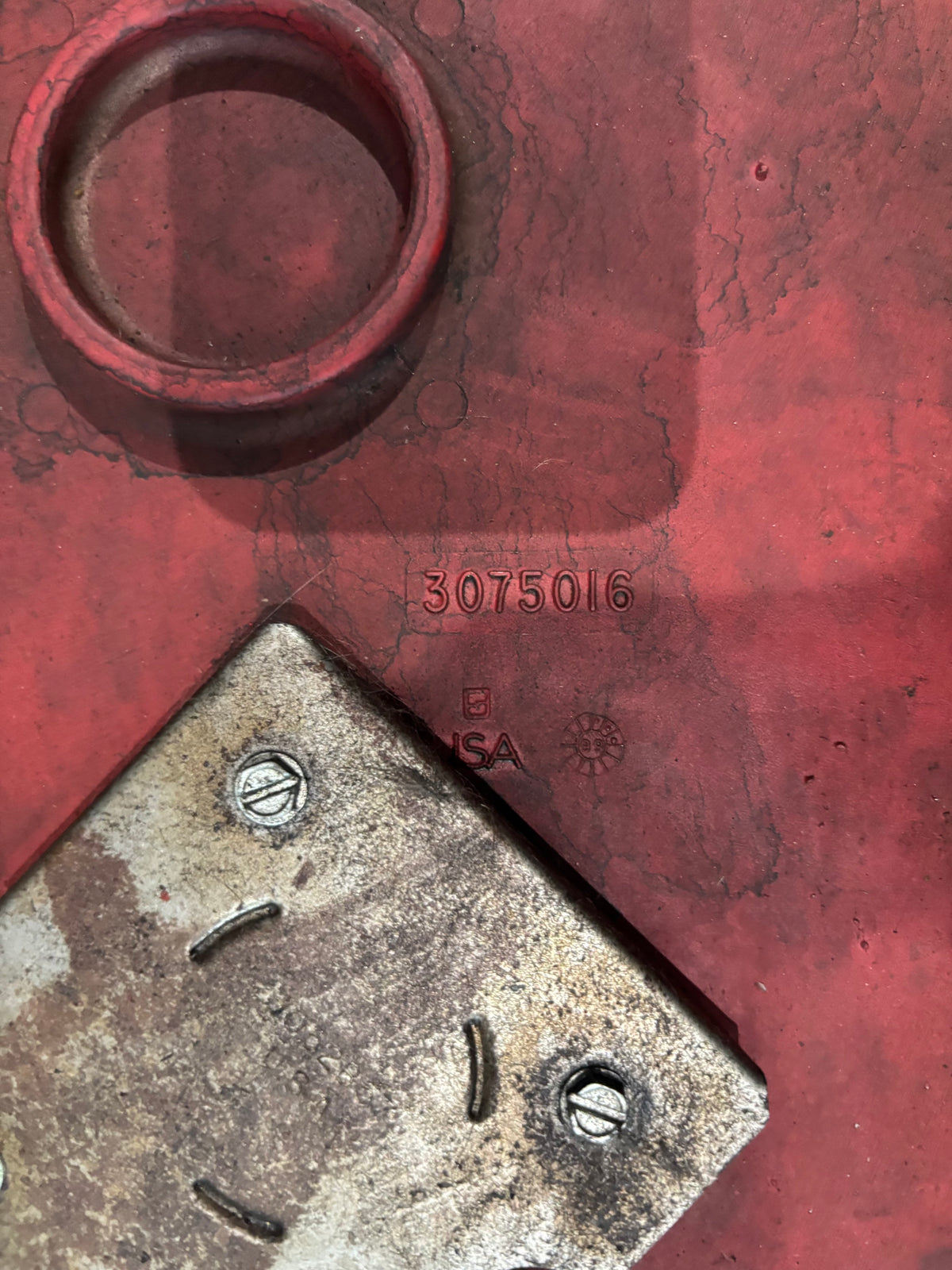 Cummins N14 Celect Plus Diesel Engine Valve Cover 3075016