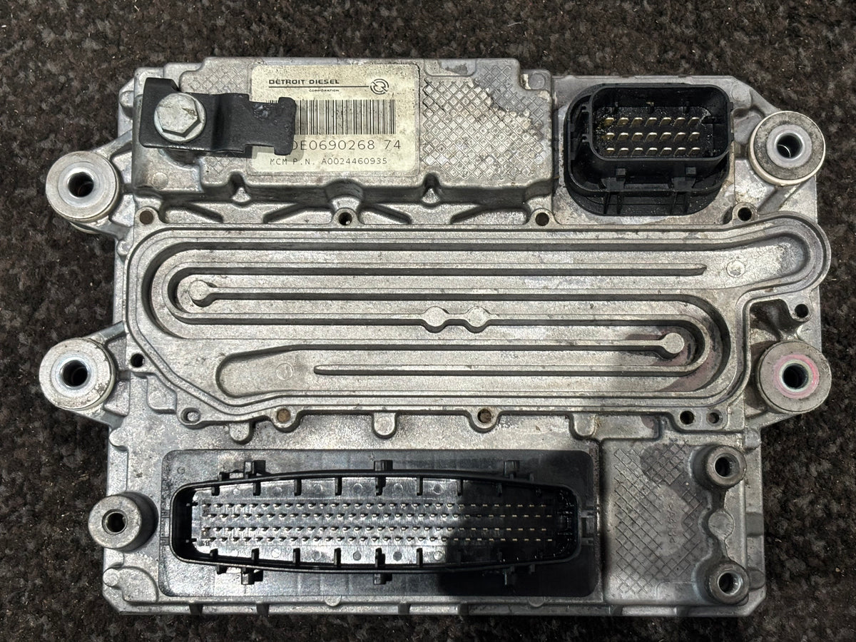 Detroit DD15 OEM Diesel Engine Control Module ECM ECU A0024460935
