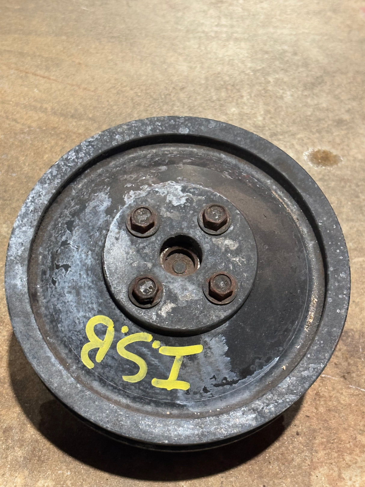 Cummins ISB QSB Diesel Engine OEM Fan Support with Pulley 5261322