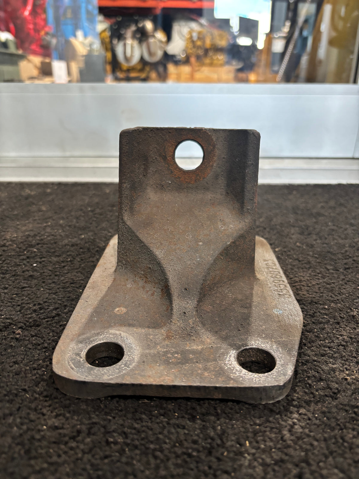 International Rear Engine Motor Mount Equipped with Caterpillar Engine 3559607C3