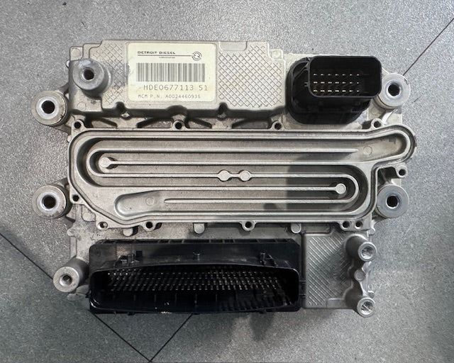 Detroit DD13 OEM Diesel Engine Control Module ECM ECU A0024460935