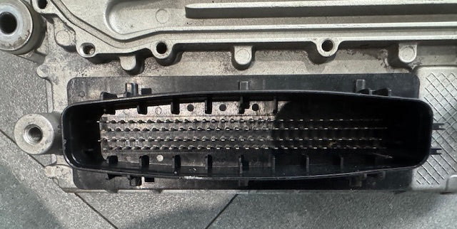 Detroit DD13 OEM Diesel Engine Control Module ECM ECU A0024460935