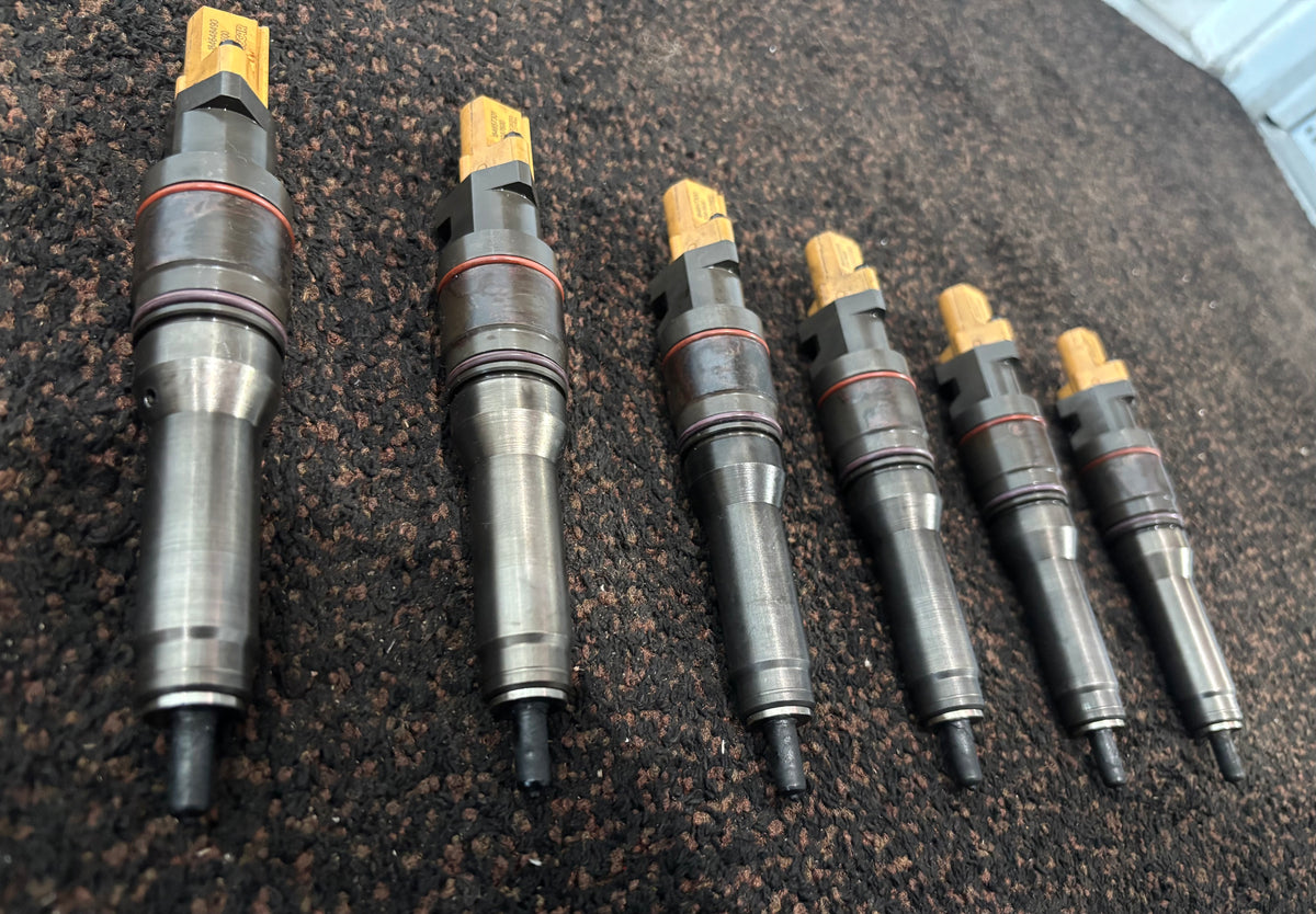 Paccar MX-13 EPA13 Diesel Engine Fuel Injector 2047600