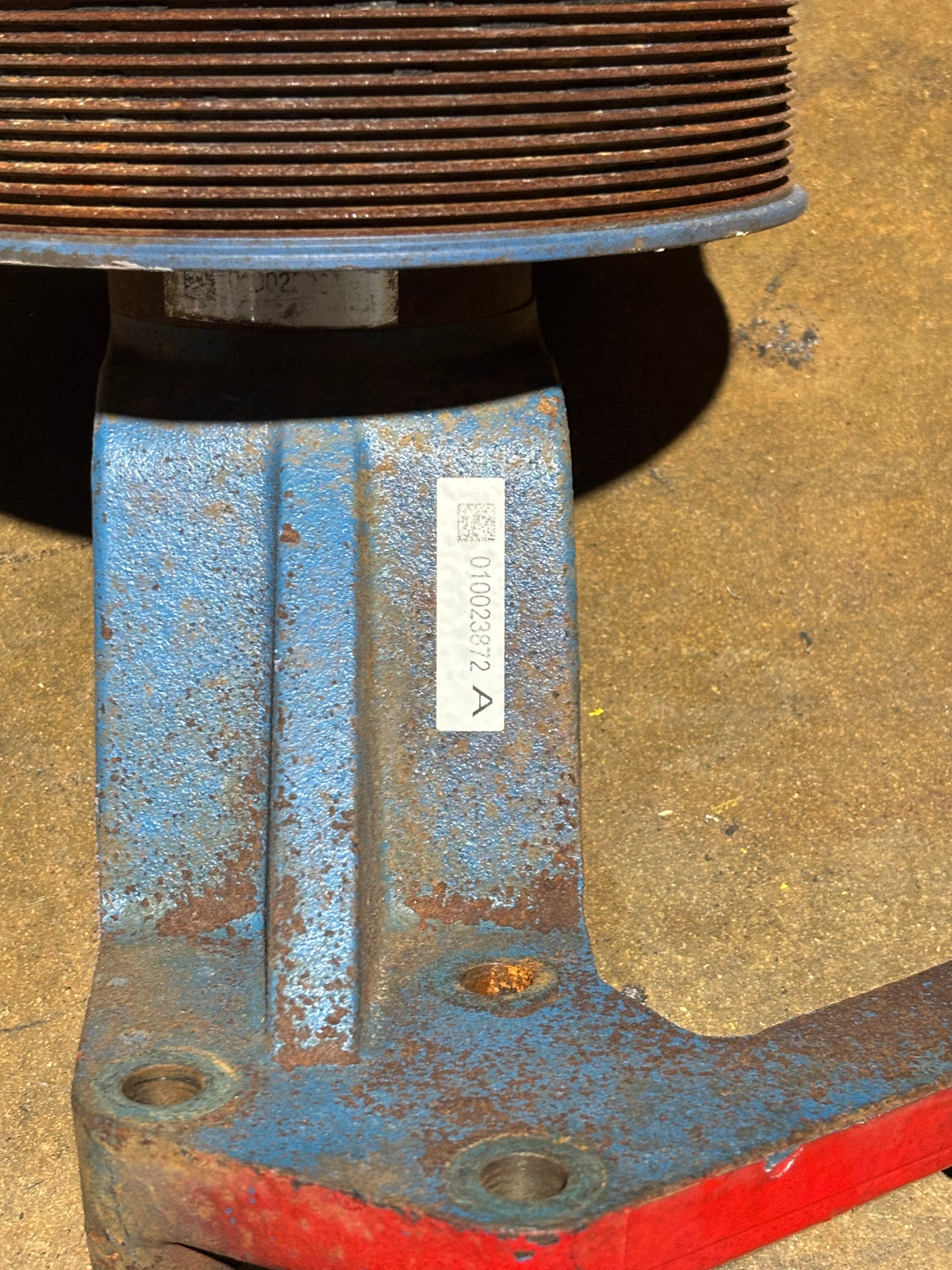 BorgWarner Fan Clutch off Cummins ISX15 Freightliner Application 1090-09600-01B