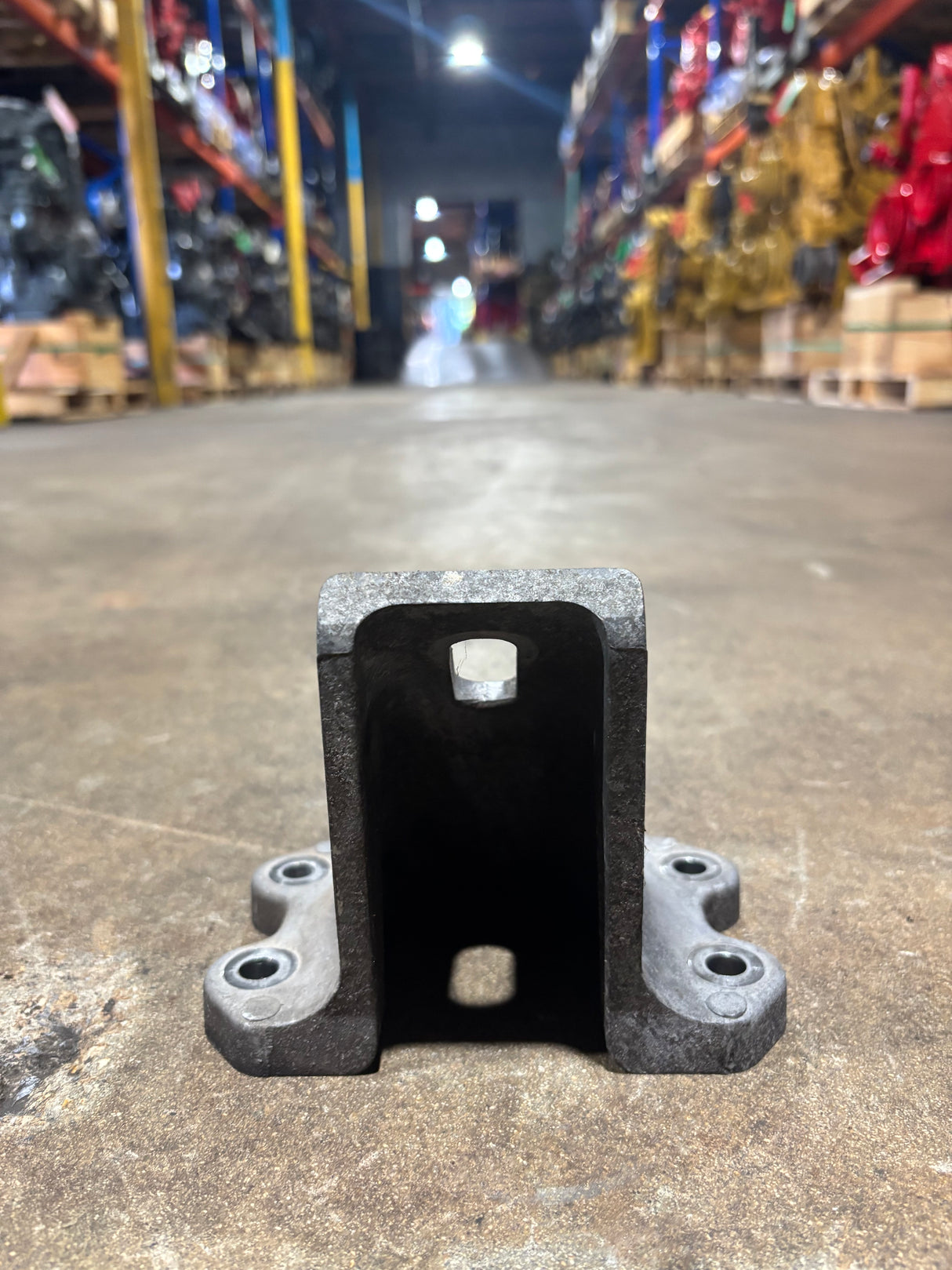 Isuzu 6HK1 OEM Diesel Engine Motor Mount