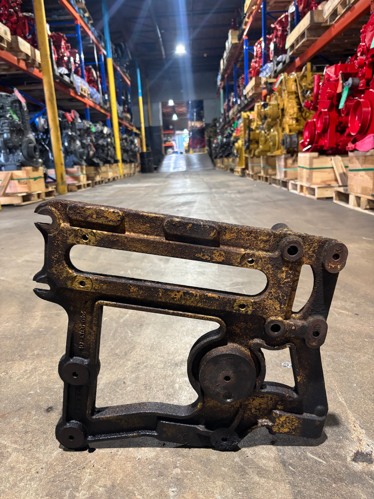 Caterpillar C13 OEM Diesel Engine Fan Hub Support Bracket 249-9313-01