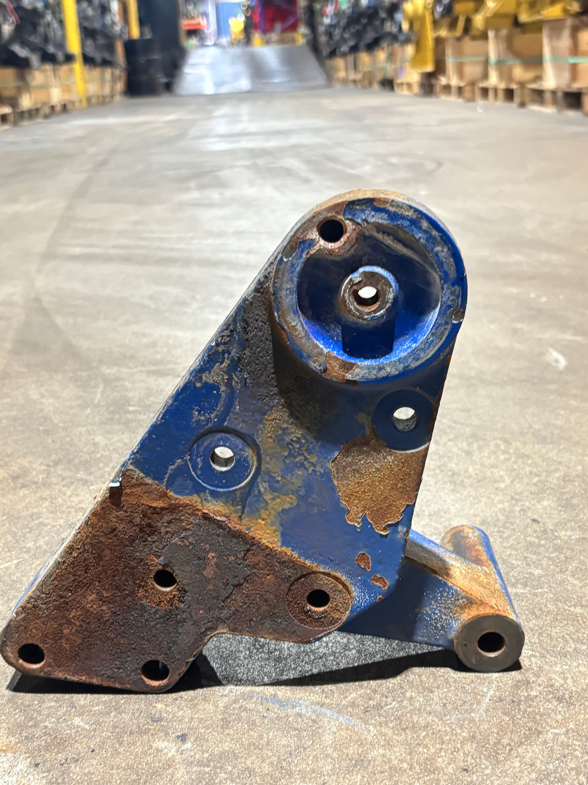 Caterpillar C10 C12 OEM Diesel Engine Tensioner Mounting Bracket 133-7040-01