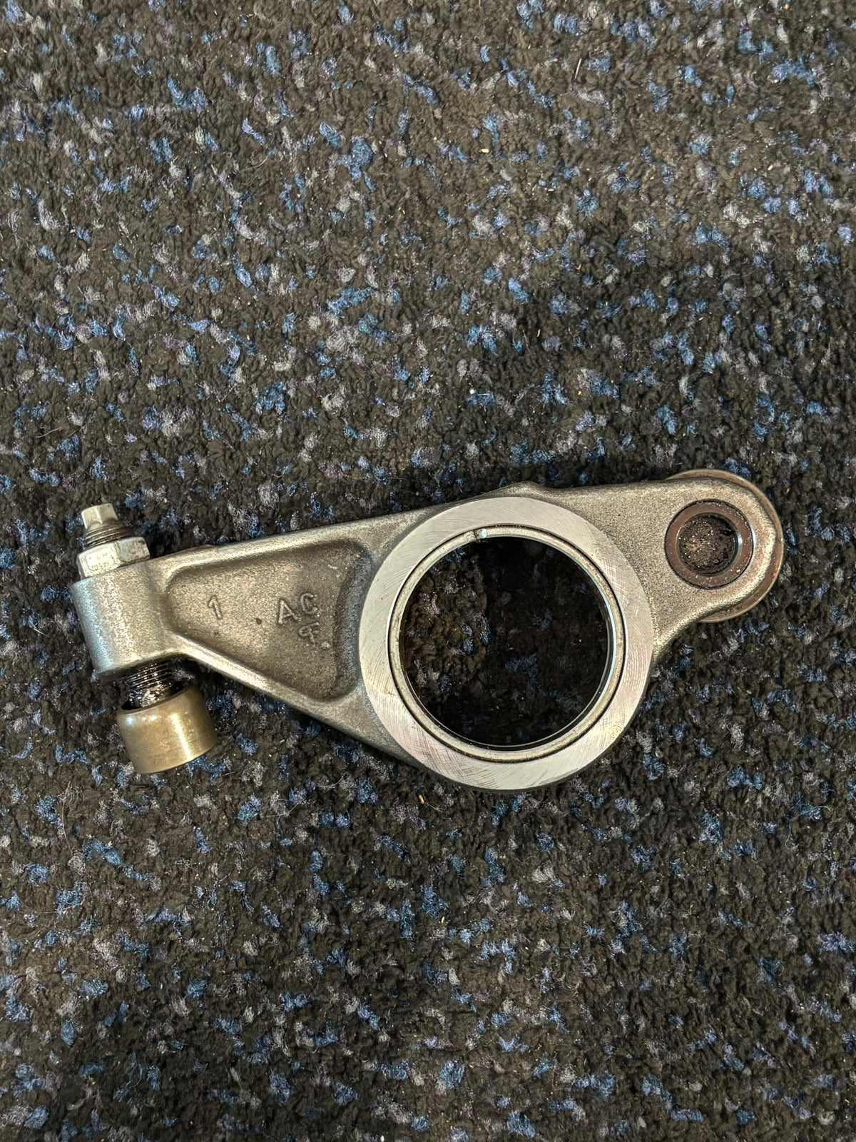 Volvo D13 Mack MP8 Engine Rocker Arm 21260905 21161213 21637266 21026826