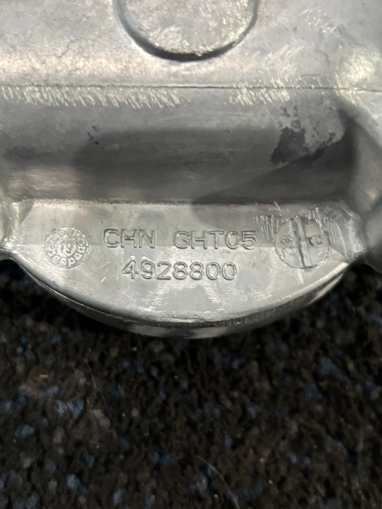 Cummins OEM Lub Oil Filter Head 4928800