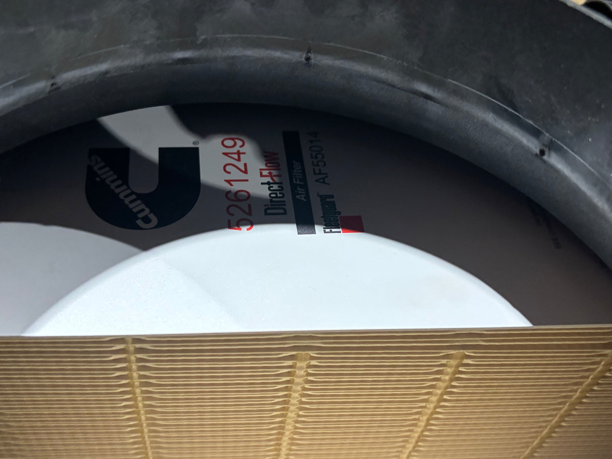 Cummins OEM Air Cleaner Box with Filter and Sensors 3688131 AH55589VE