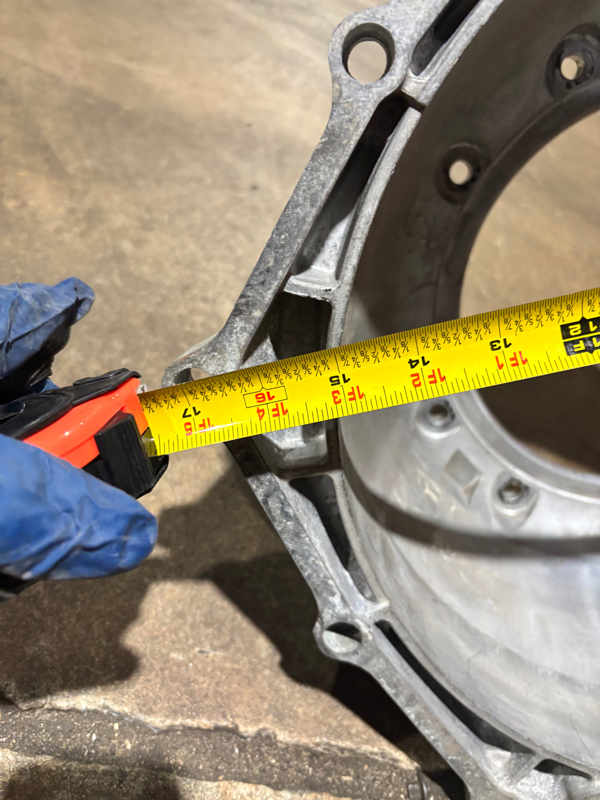 General Motor Transmission Bellhousing for 4L60E 4L65E 4L70E 24206952