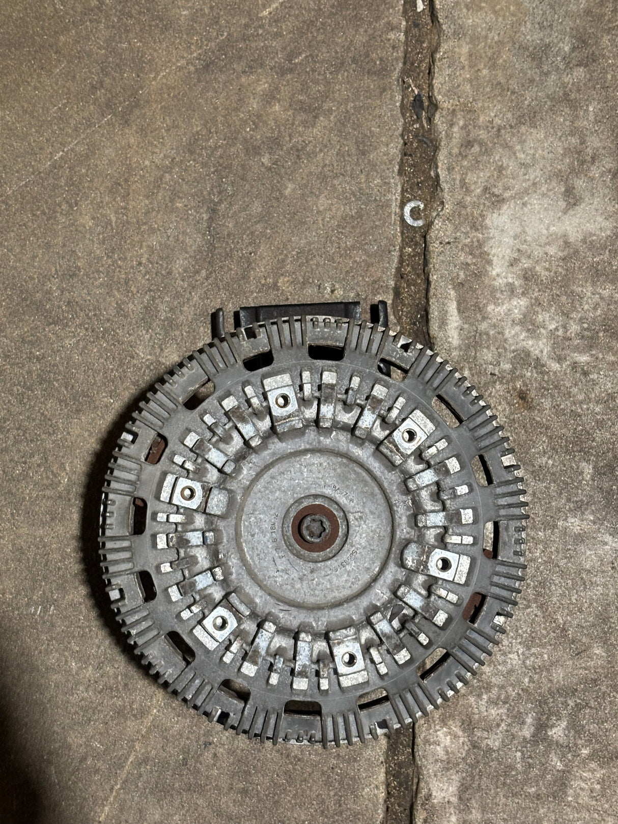 Horton OEM Fan Clutch for Paccar MX-13 Diesel Engine 79A9761 98A9761