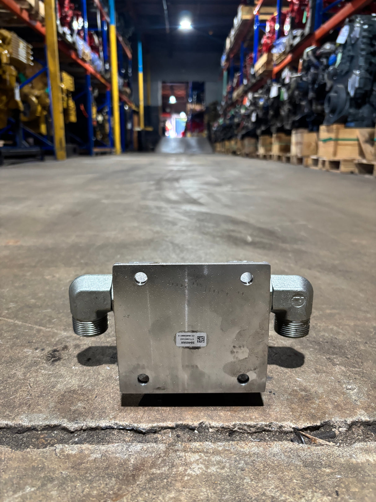 Cummins OEM Lubricating Oil Filter Head 3846568