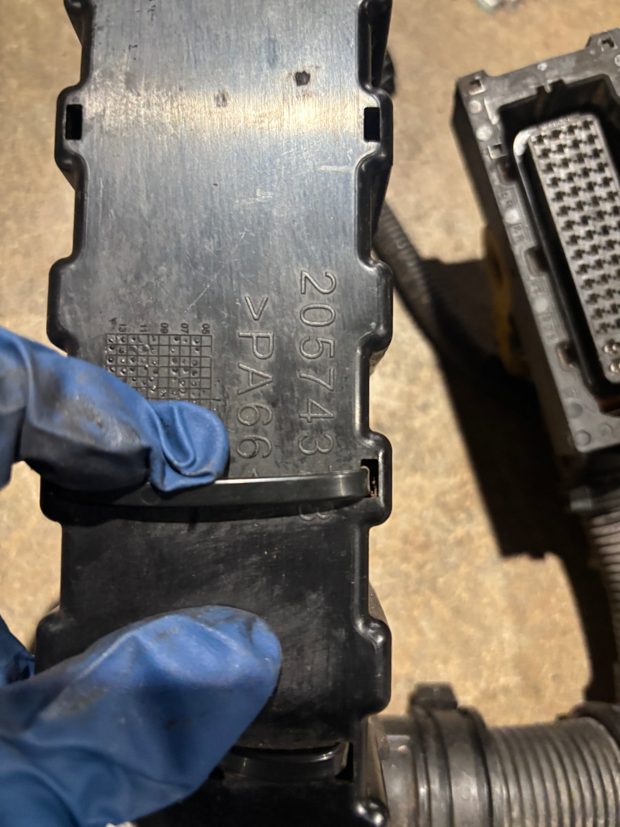 Mack Volvo Diesel Engine Wiring Harness 20574373 21616787 2143770 21401712