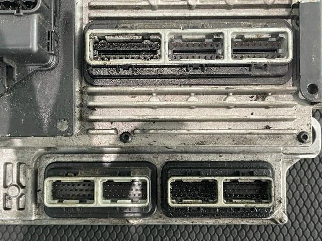 International DT466E Control Module ECM ECU 1839368C1 1842443C95 4307224R1