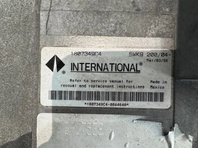 International DT466E Diesel Engine OEM Control Module ECM ECU 1807349C4
