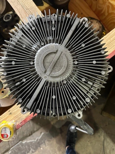 Kysor Electronic Fan Clutch for Detroit DD13, DD15 Engine KYS020005483,010023588